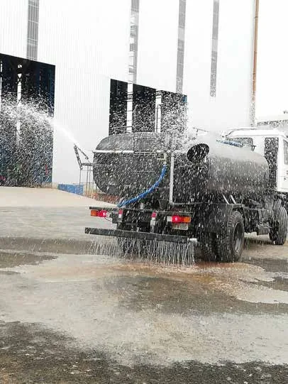 Camión con tanque para regadío de Rutas. Sistema de bombeo